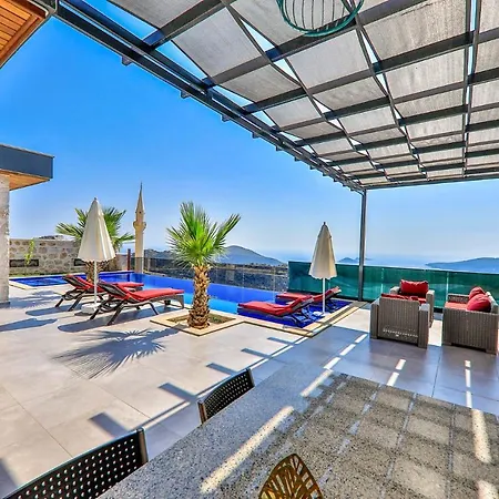 Sleeps 4 With Pool Air Con And Wifi Willa *